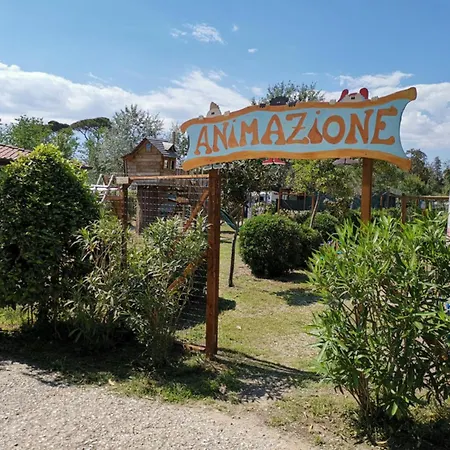 木屋 Comfortable Campsite-chalet G16 Tuscany Near Sea *